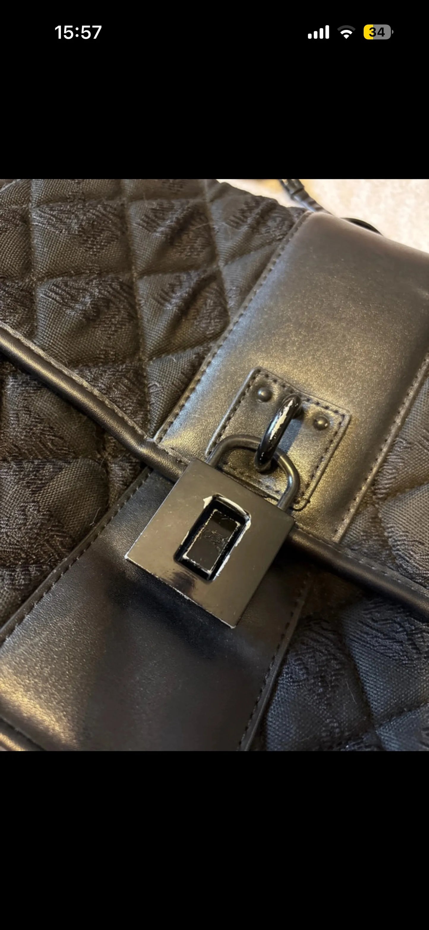 Steve Madden-axelremsväska