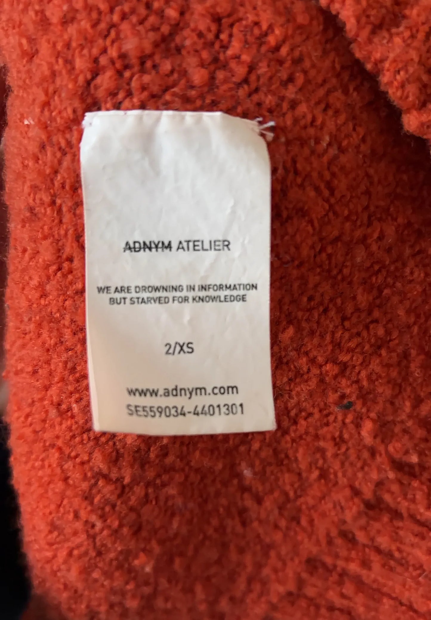 ADNYM Atelier-ulltröja