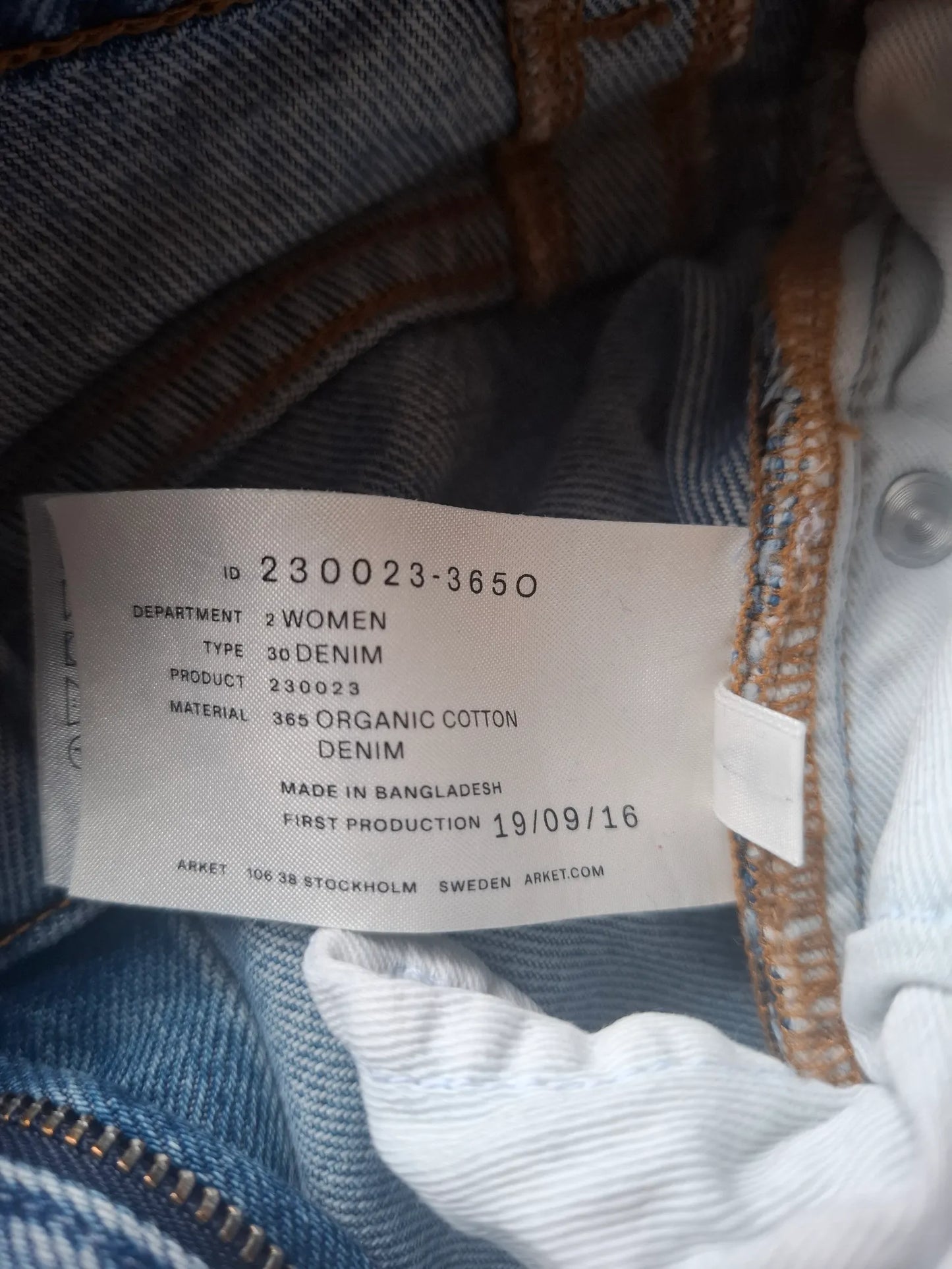 Arket-jeans