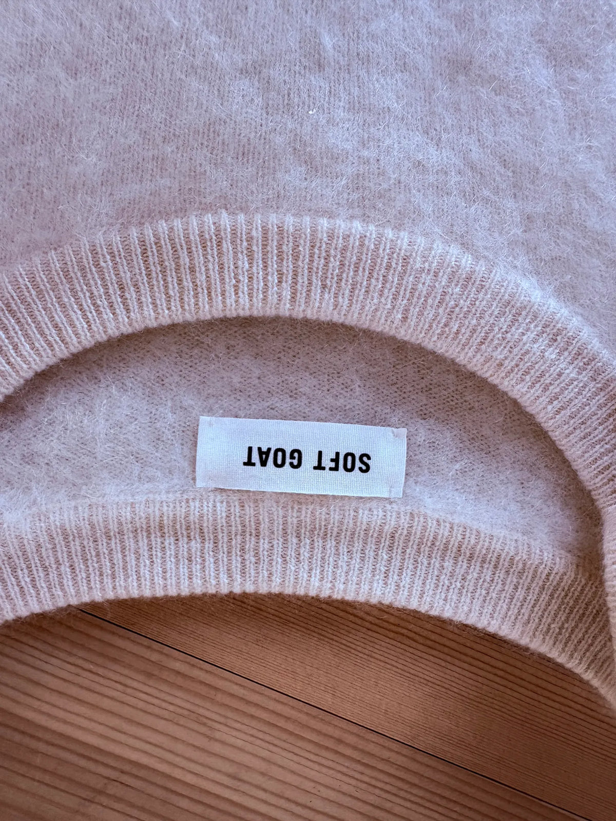 Soft Goat Borstad Cashmere Sweater