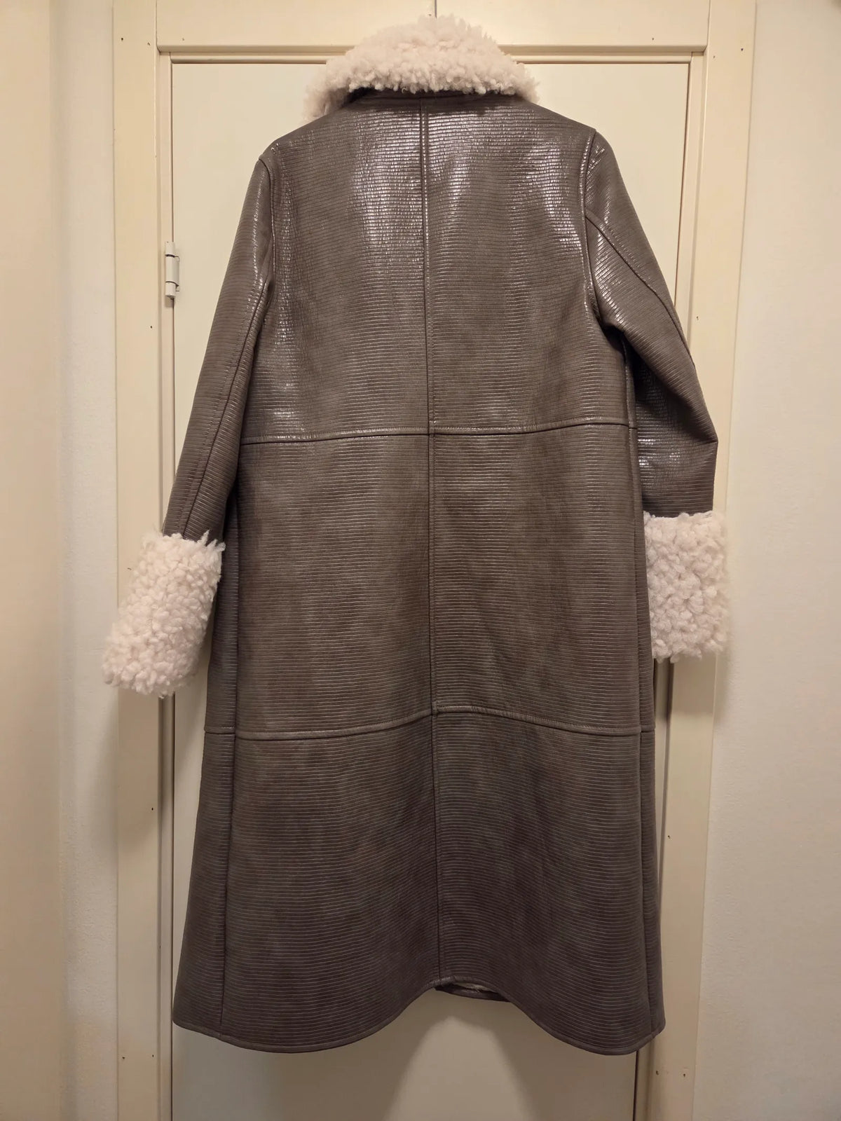 Stand Studio Faux Fur Garment-kappa NWOT
