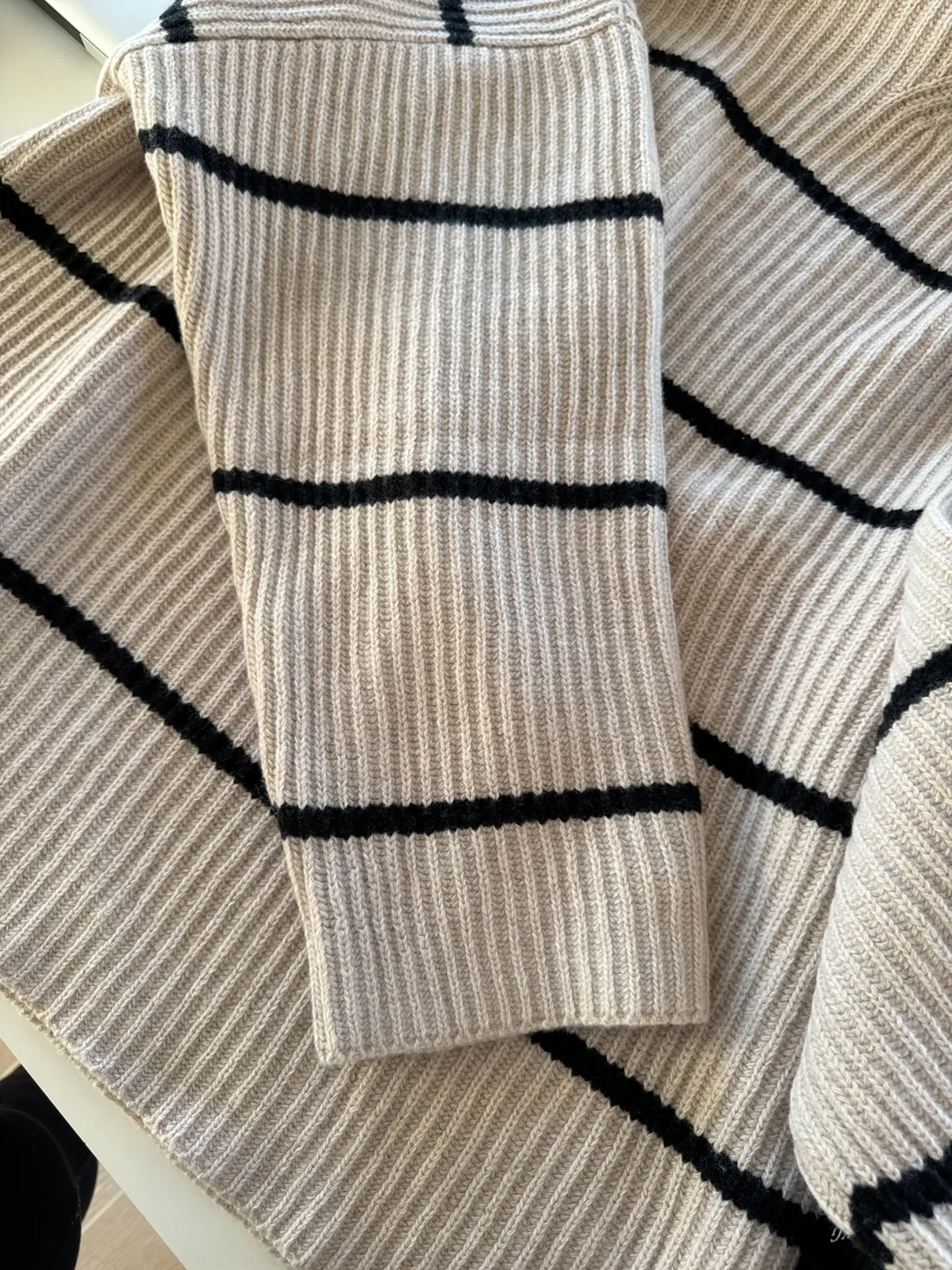 Dagmar Autumn Winter 20 Sweater