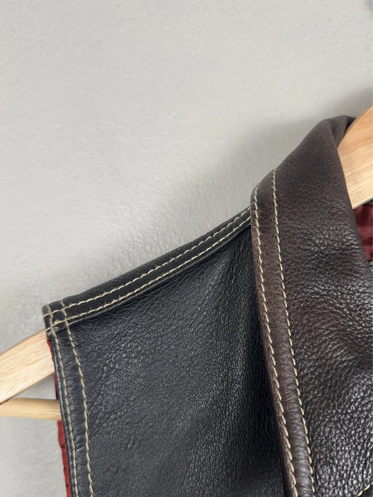 Luis Alvear Cropped Brown Leather-skinnväst NWT