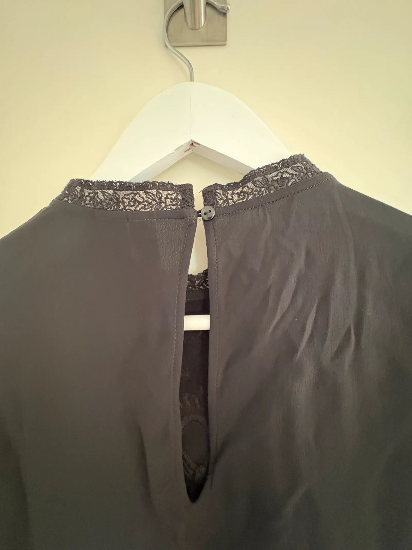 & Other Stories-blus NWOT