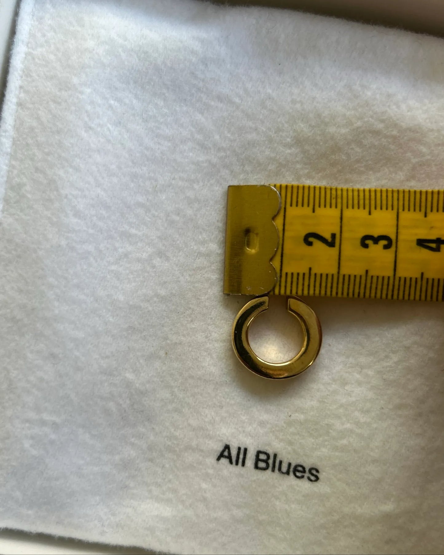 All Blues Square Ear Cuff Gold-örhänge