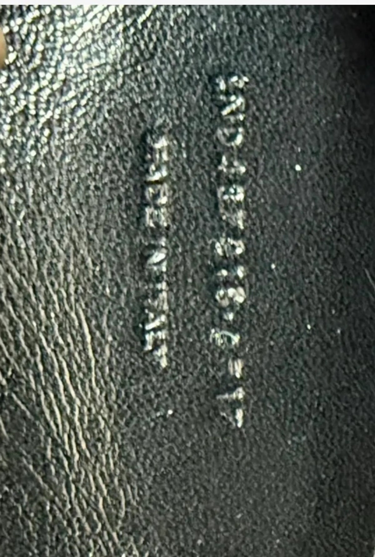 Saint Laurent Loulou-skinnhandväska NWOT