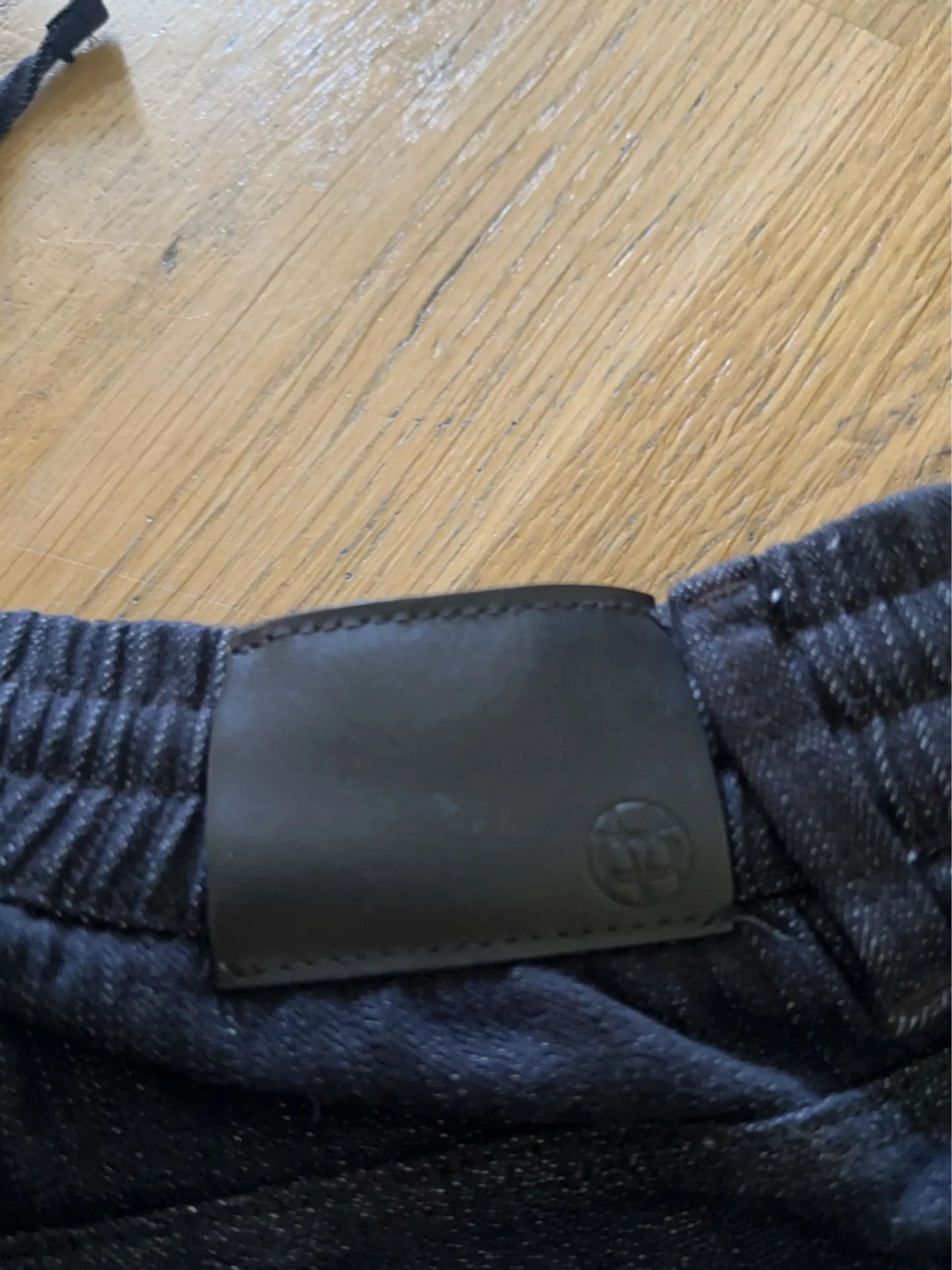 Massimo Dutti Jogger Fit Jeans
