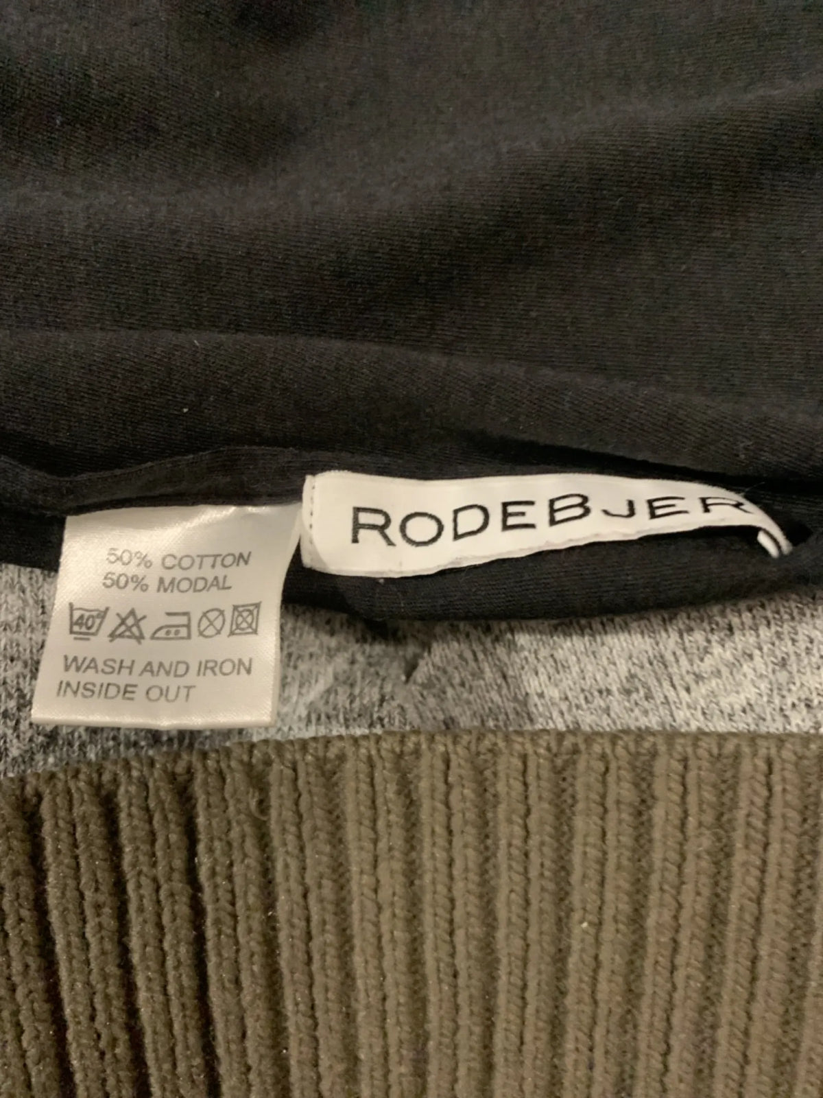 Rodebjer-sjal