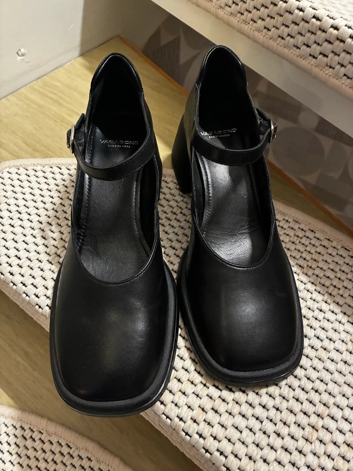 Vagabond Heels