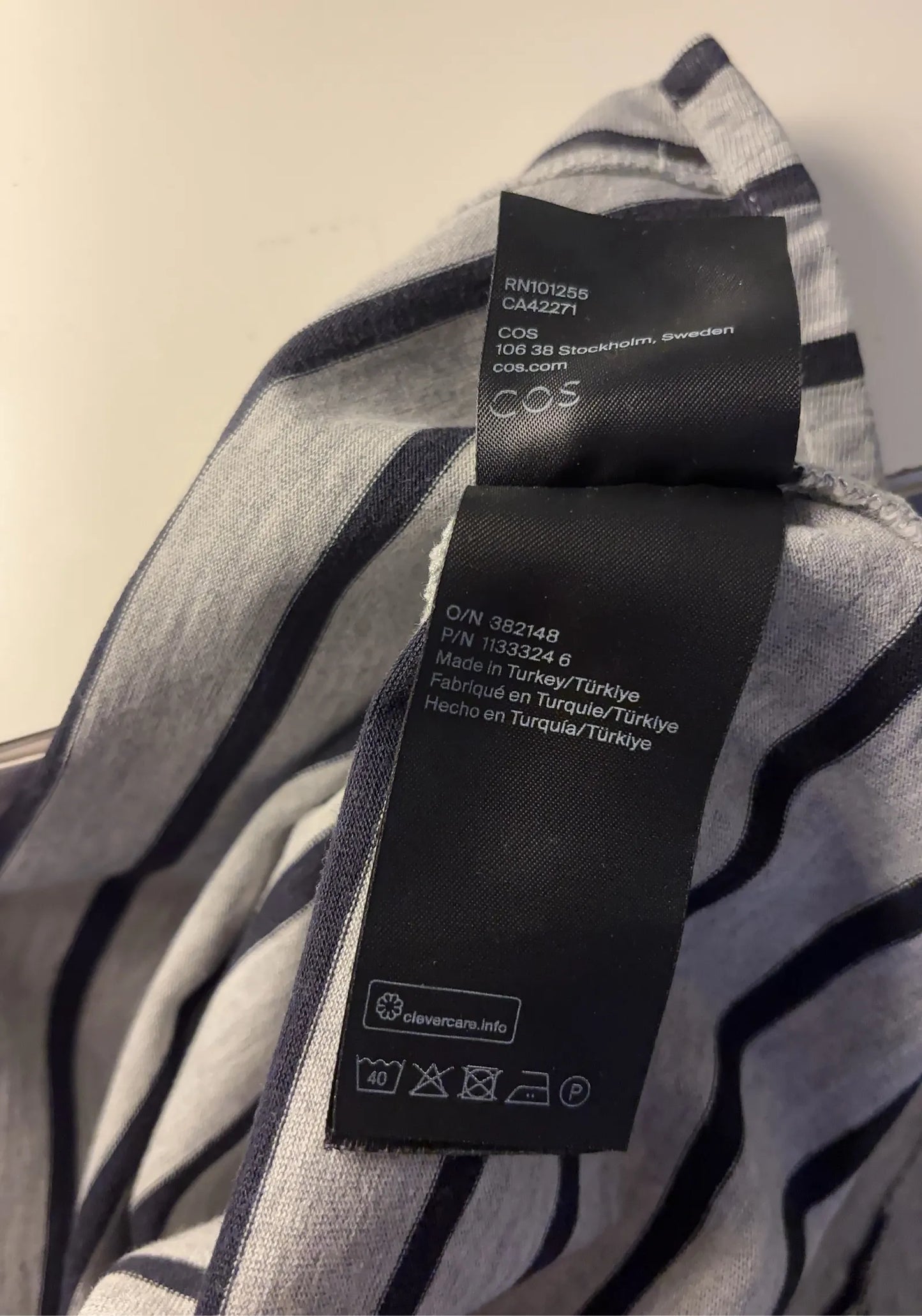 Cos-t-shirt