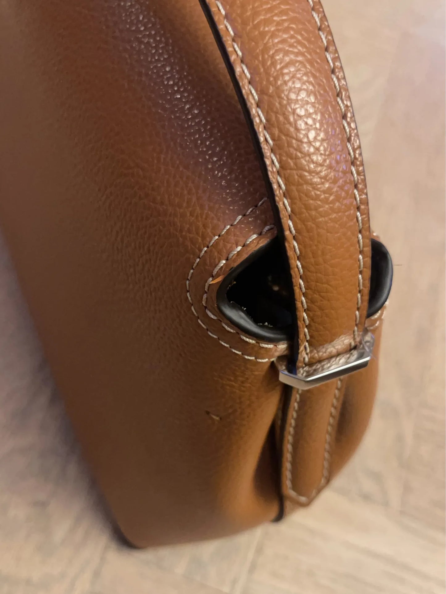 Toteme T-lock Handle Shoulder bag