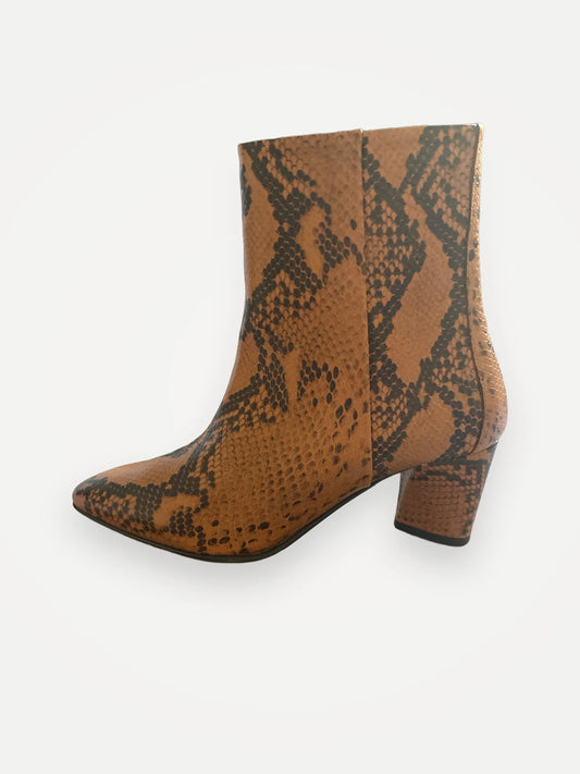 Blankens The Riverside Serpent-skinnboots NWOT