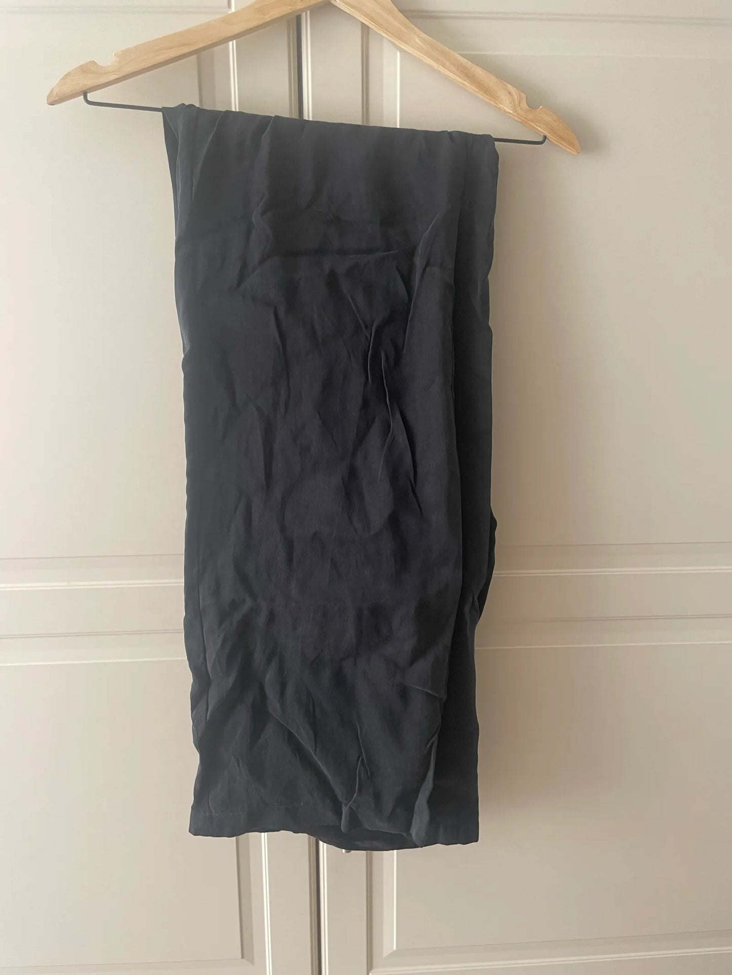 Djerf Avenue Ash On the Go Trousers
