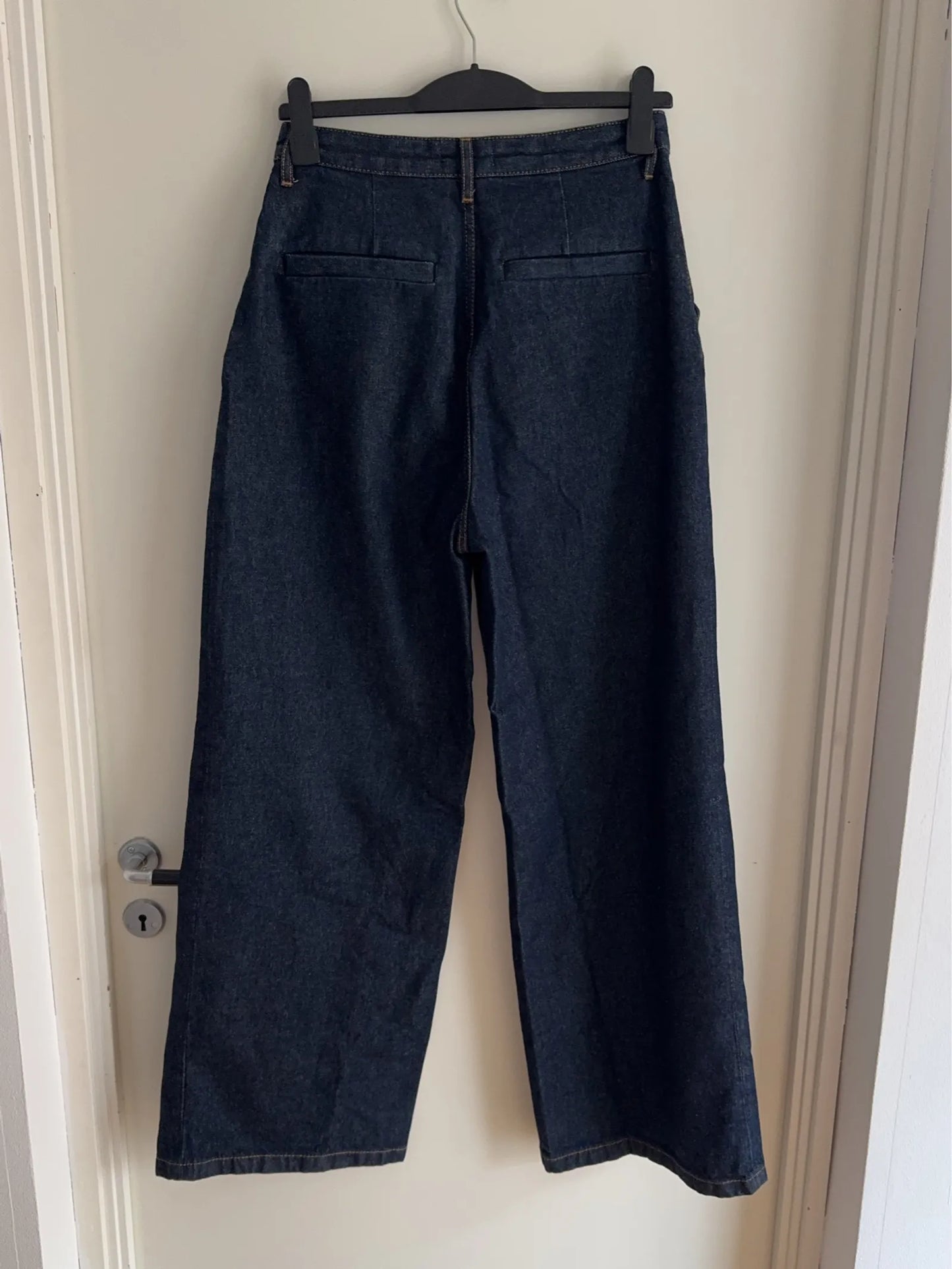 Cos-jeans