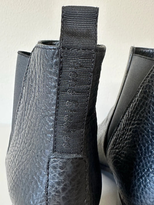 Acne Studios-skinnboots