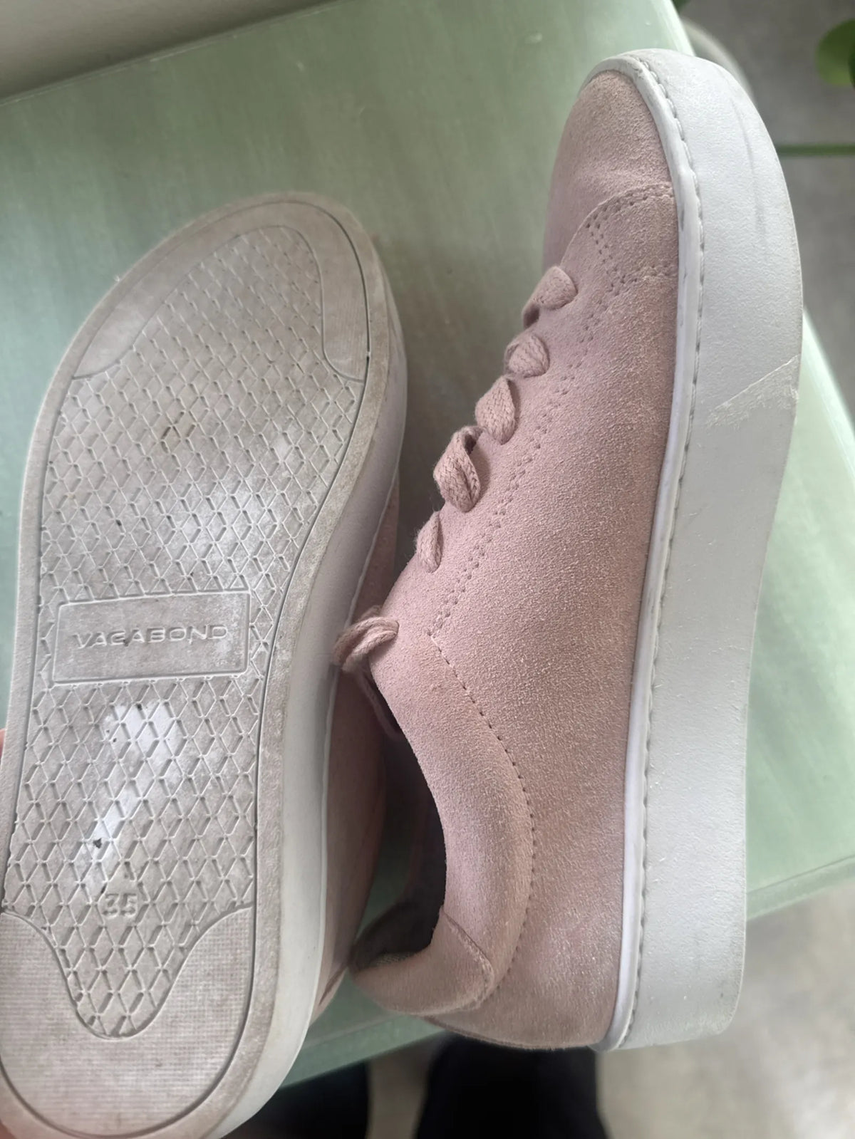 Vagabond Sneakers