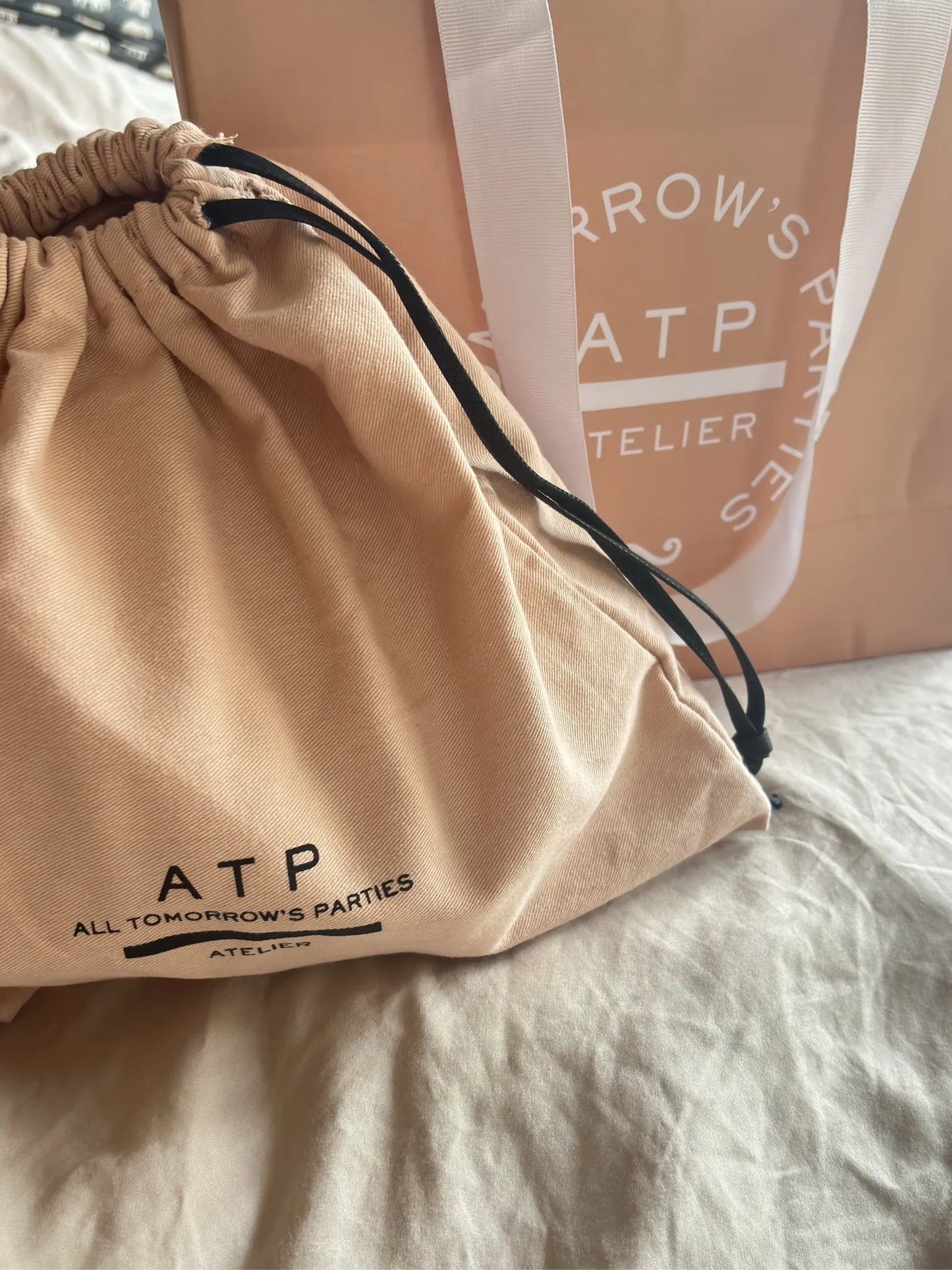 ATP Atelier Montalcino Stitch Nocciola Vacchetta-skinnhandväska