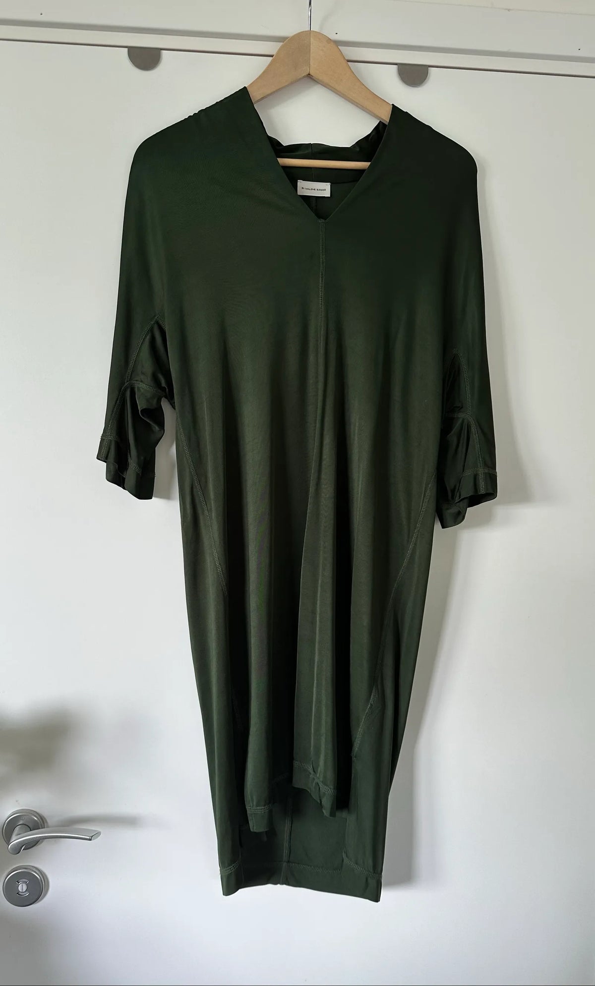 By Malene Birger Bijou-klänning