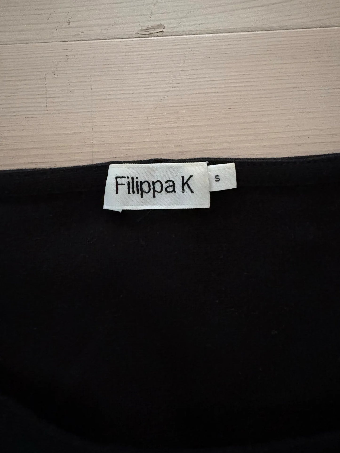 Filippa K-klänning