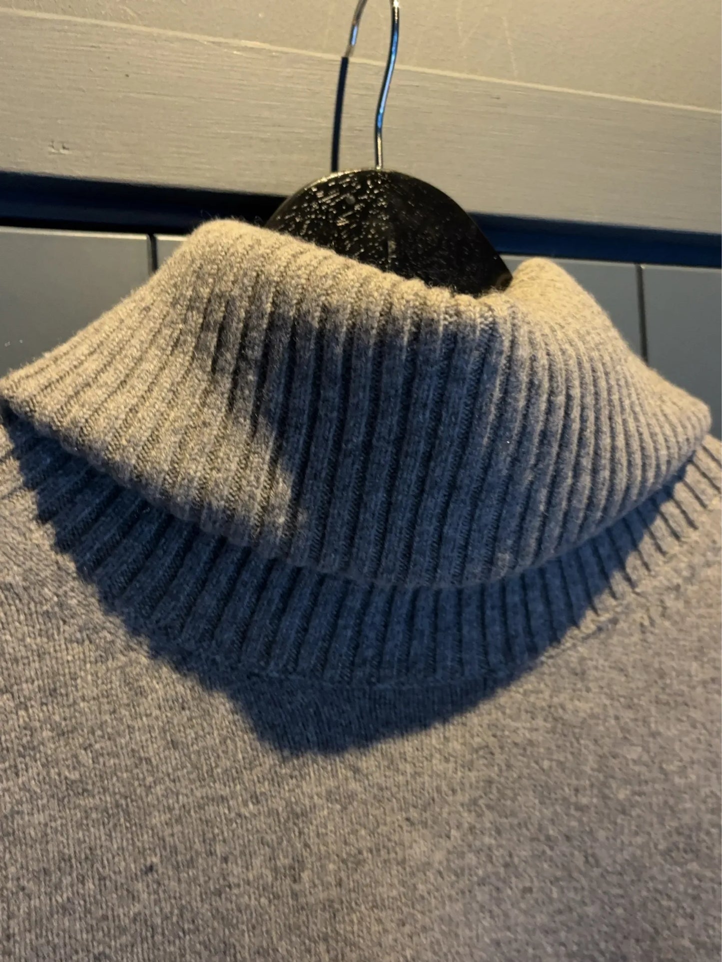 Toteme-ullpolotröja