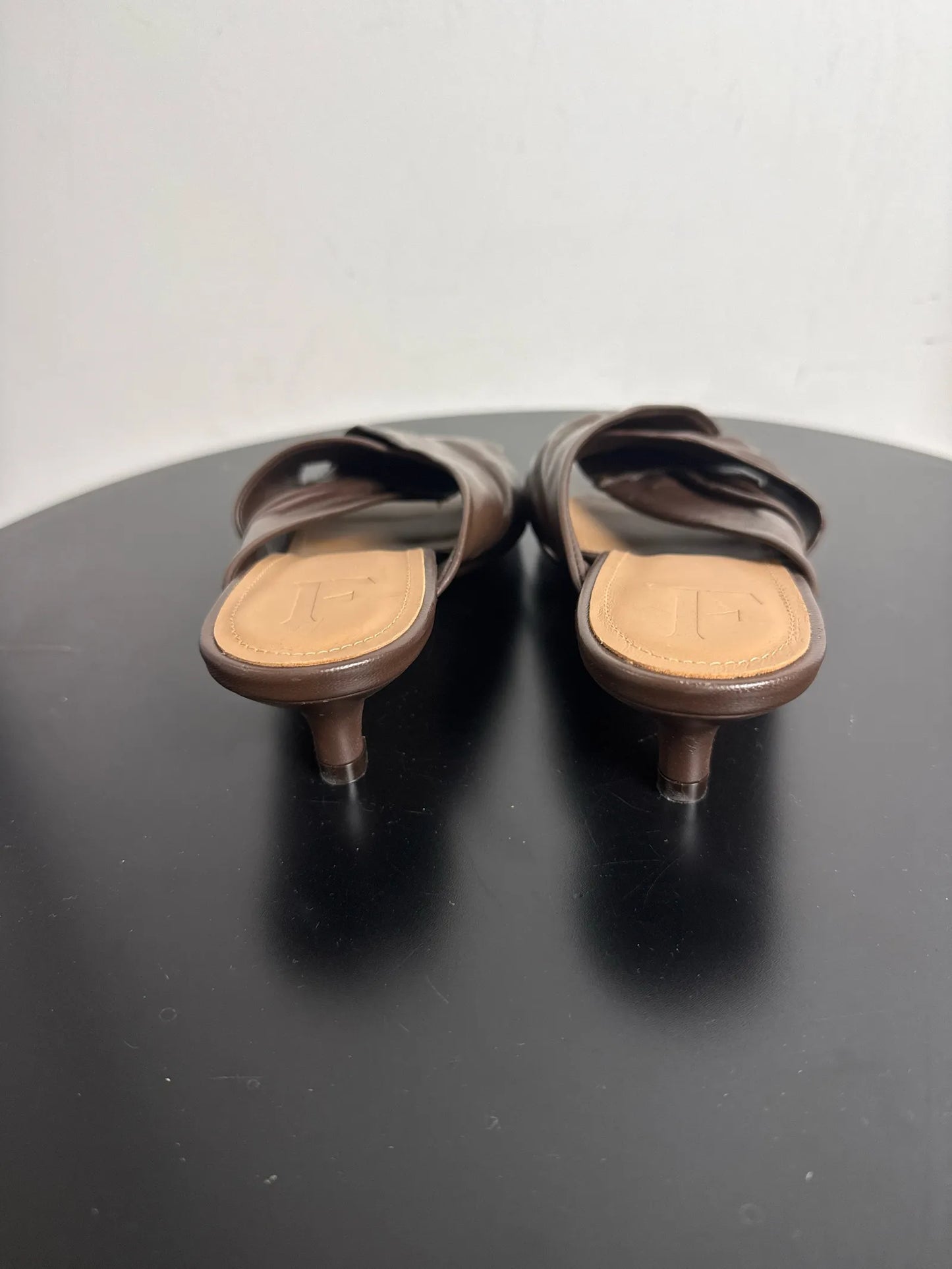 Flattered Emi-skinnklackar