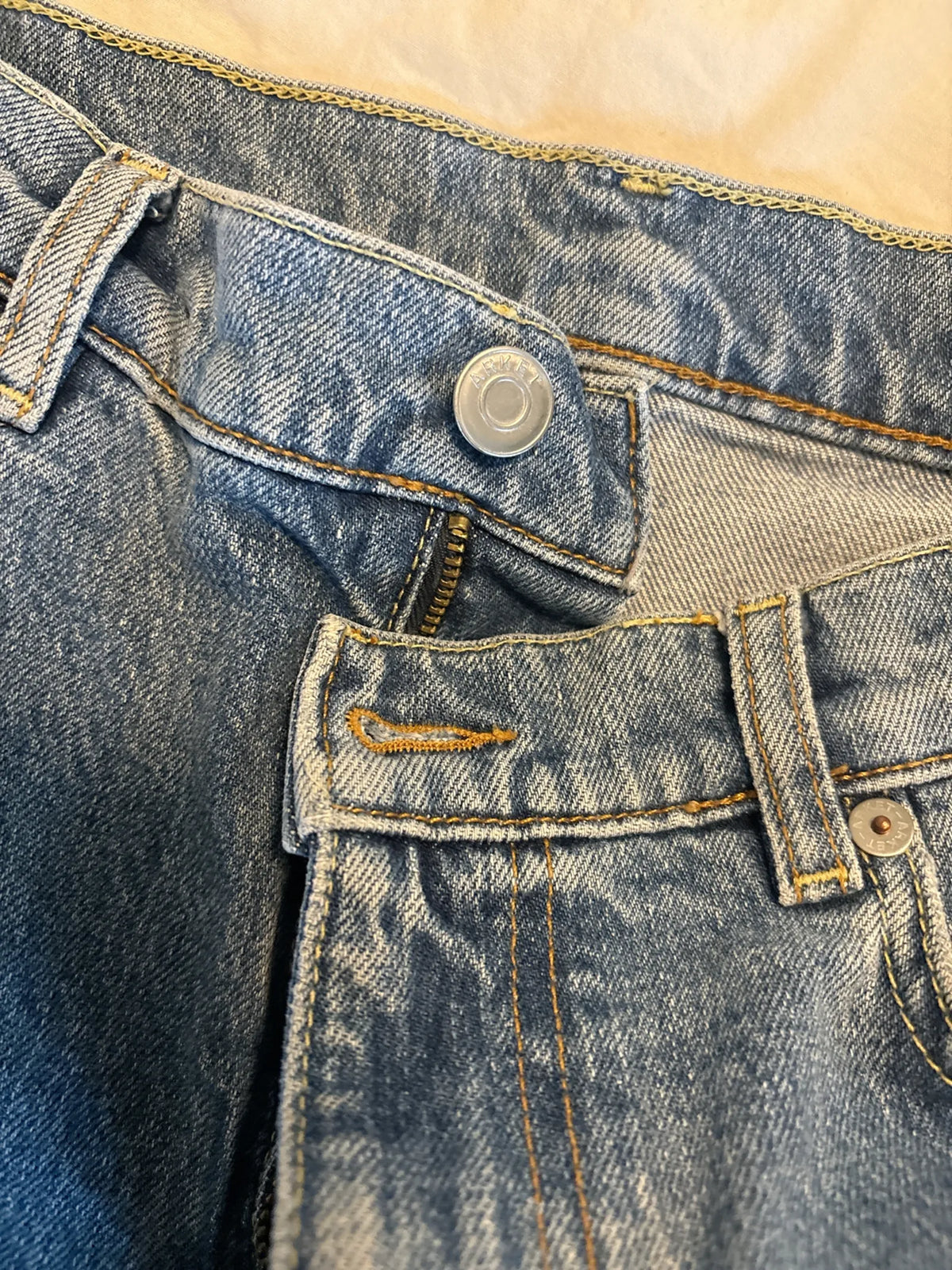 Arket Jeans