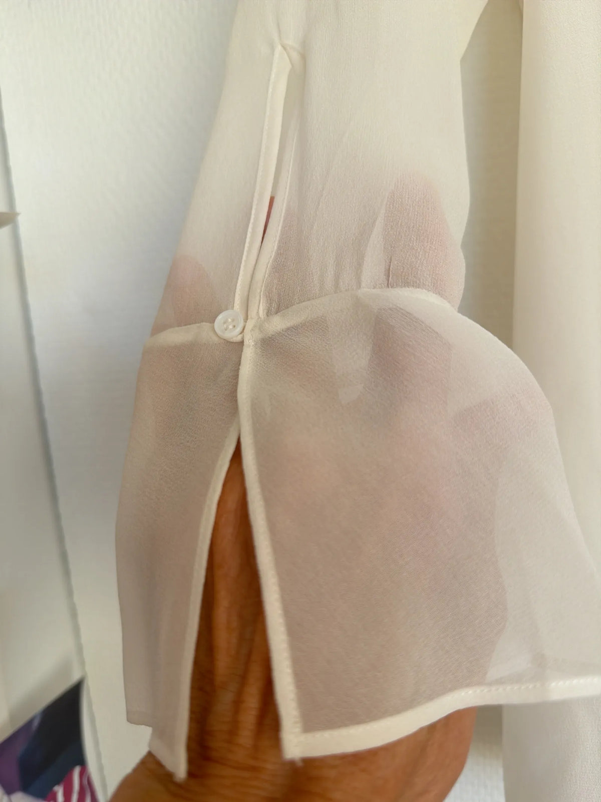 Uterque-sidenblus NWOT