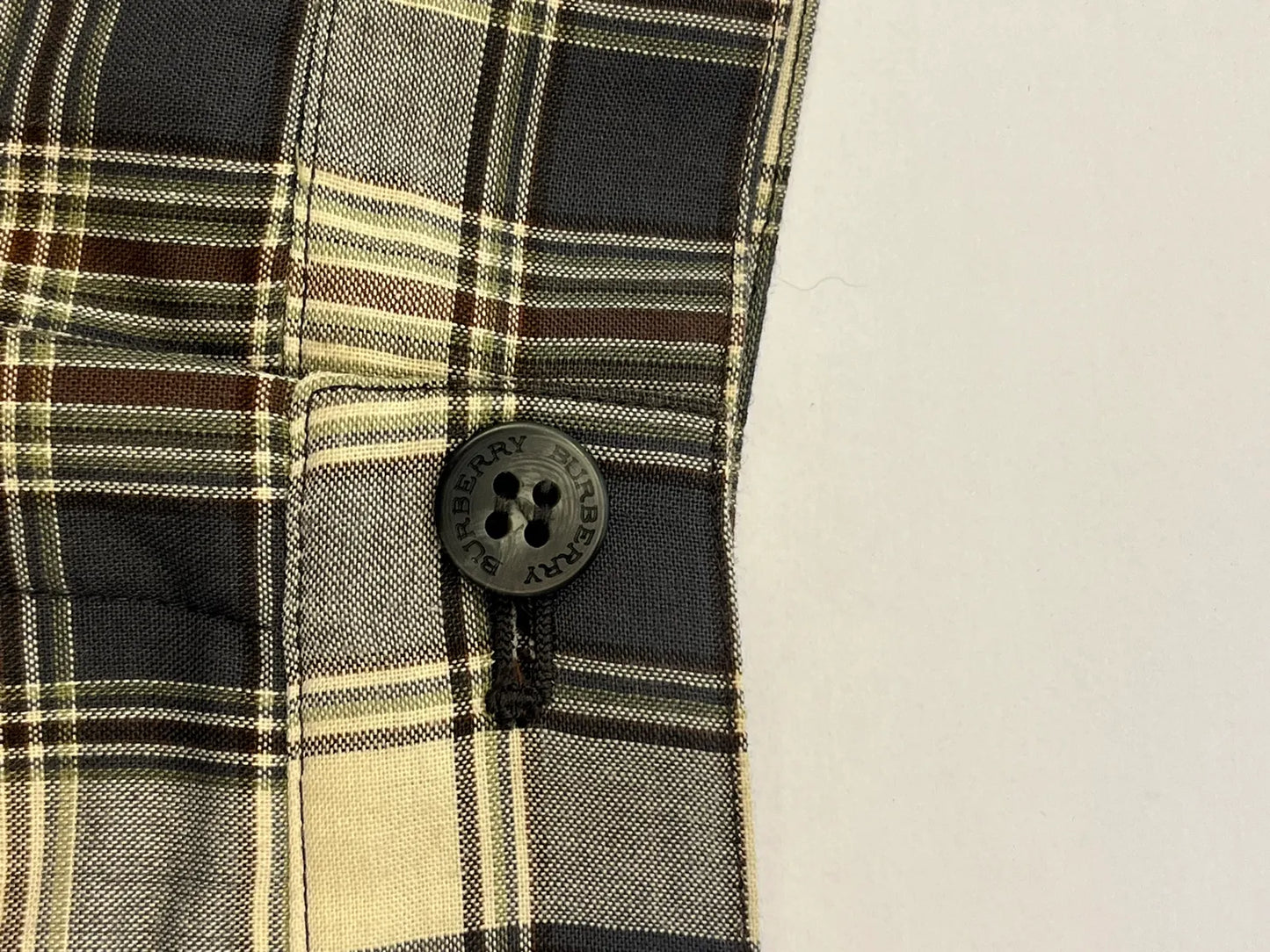 Burberry-shorts