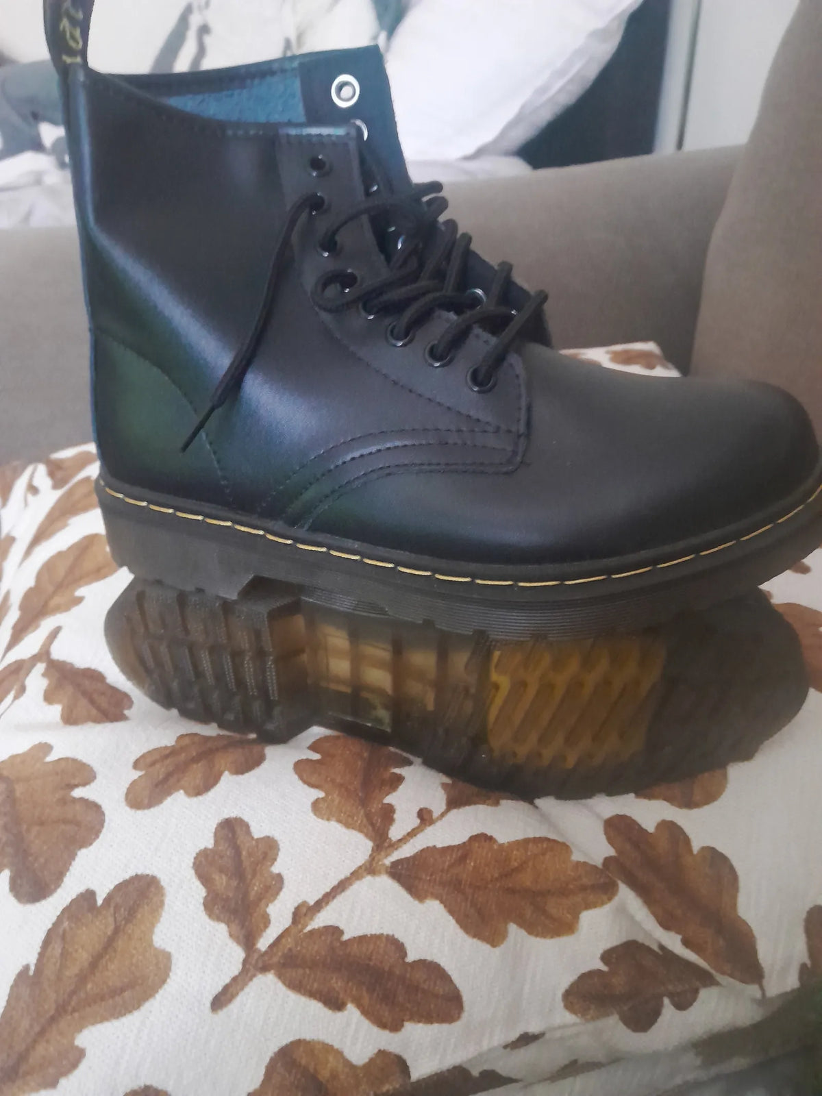 Dr. Martens-skinnkängor NWOT
