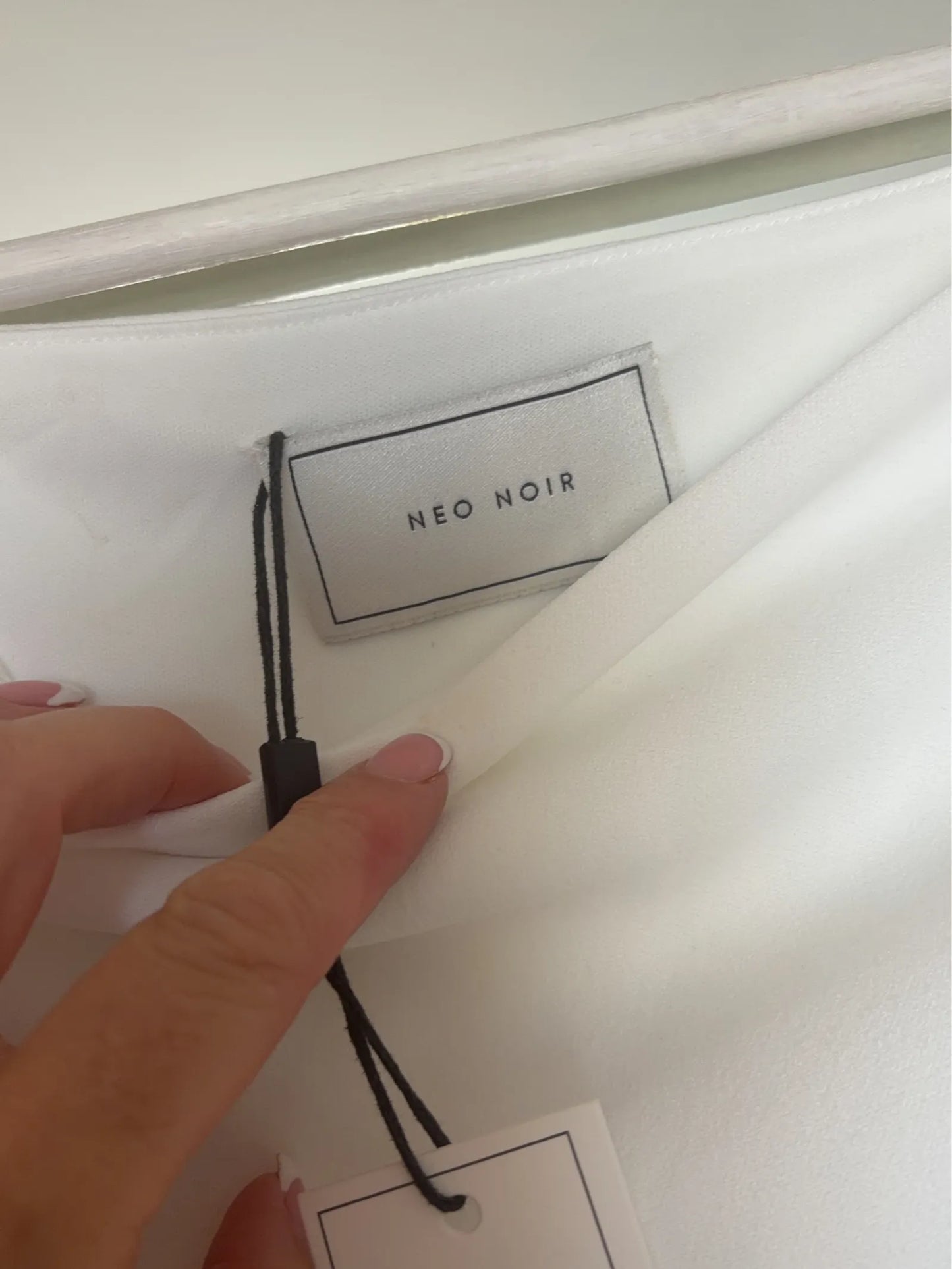 Neo Noir Mabelle Drapy-topp NWT