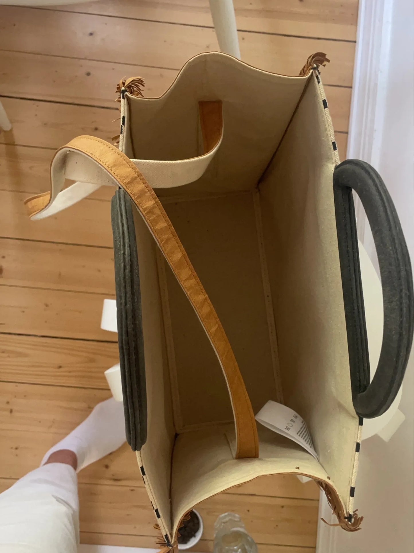 Hést-skinnväska NWOT