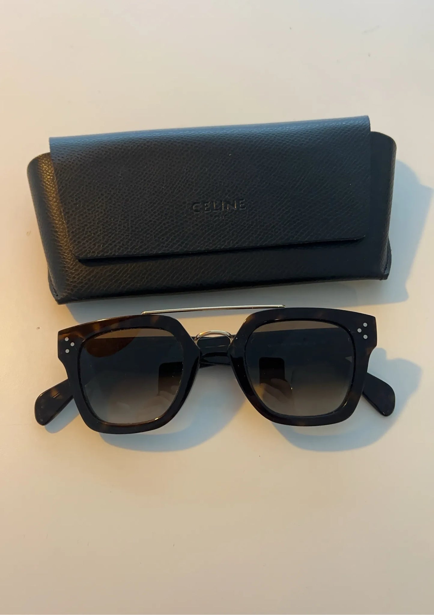 Céline 41077-solglasögon