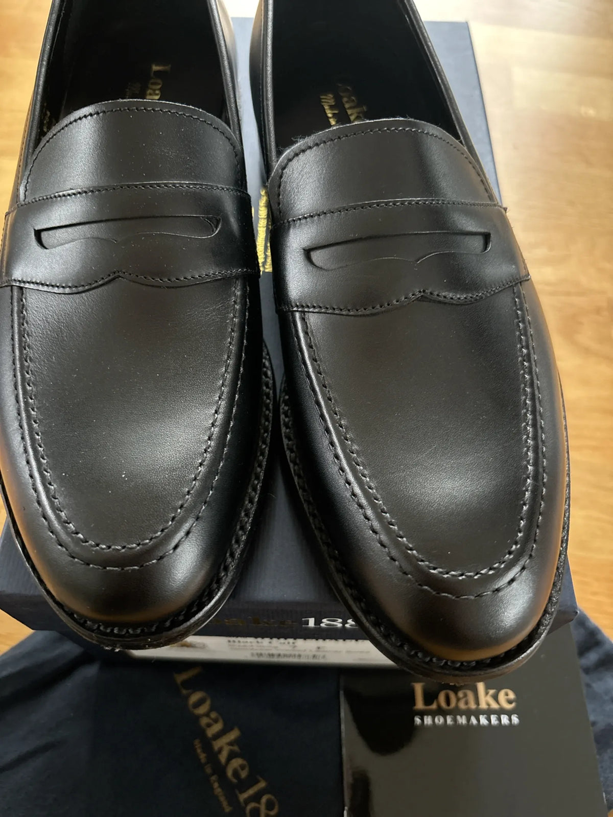 Loake-skinnloafers NWT