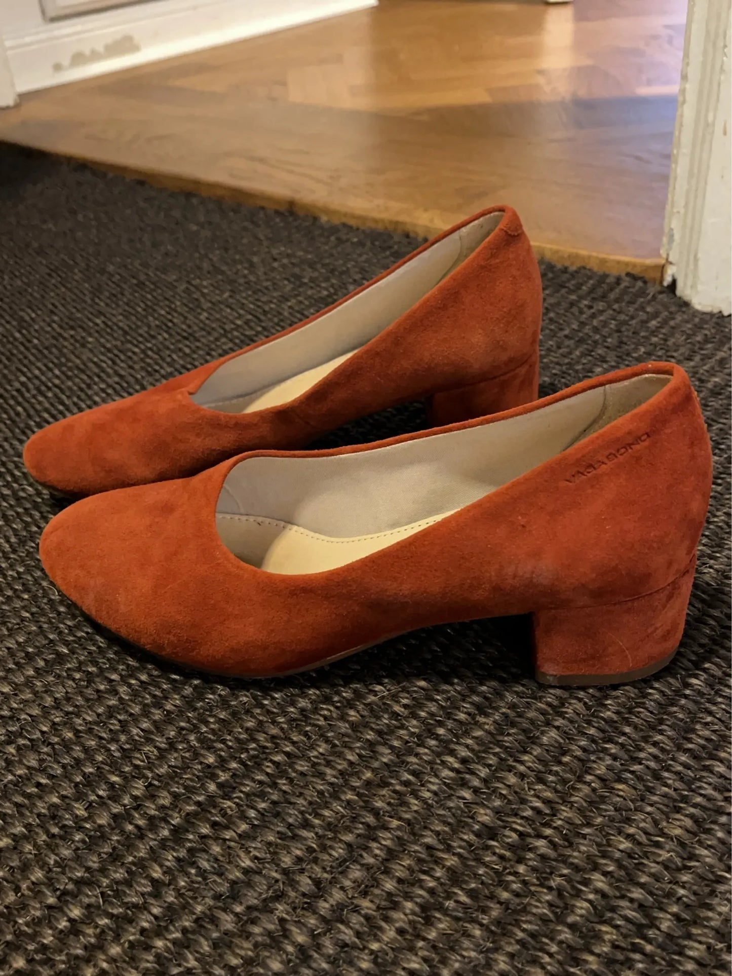 Vagabond Heels