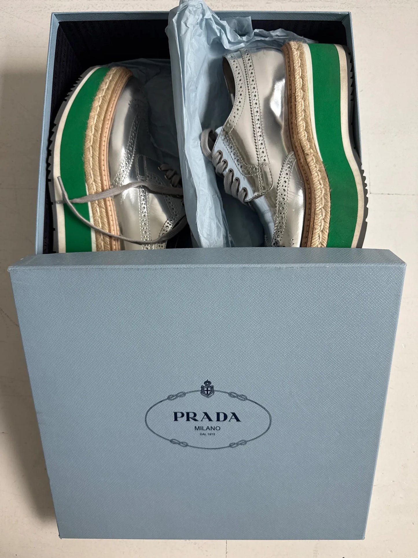 Prada Calzature Donna Round-toe Lace-up Shoes-skinnskor