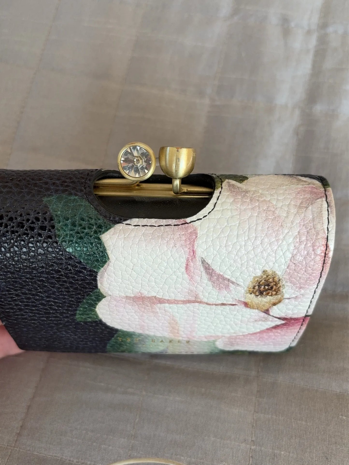 Ted Baker-skinnplånbok