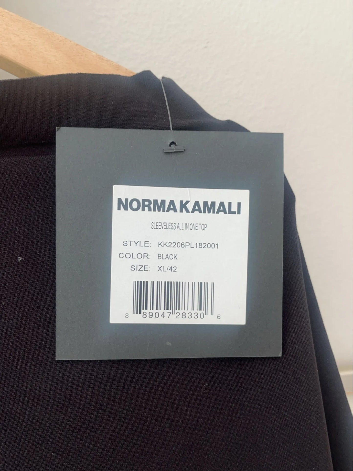Norma Kamali Sleevless All In One-topp NWT