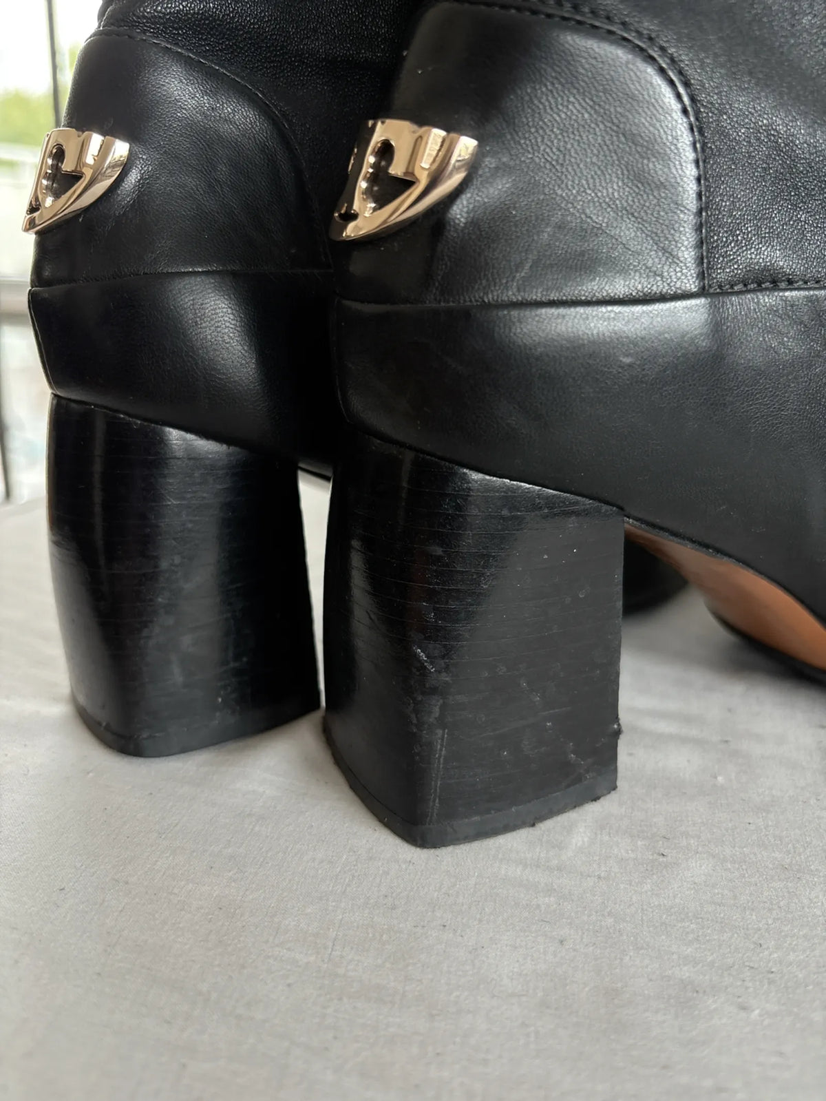 Tory Burch-skinnboots