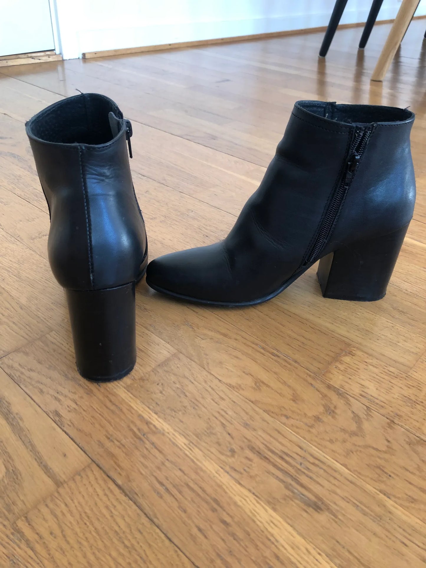K.Cobler Shoes