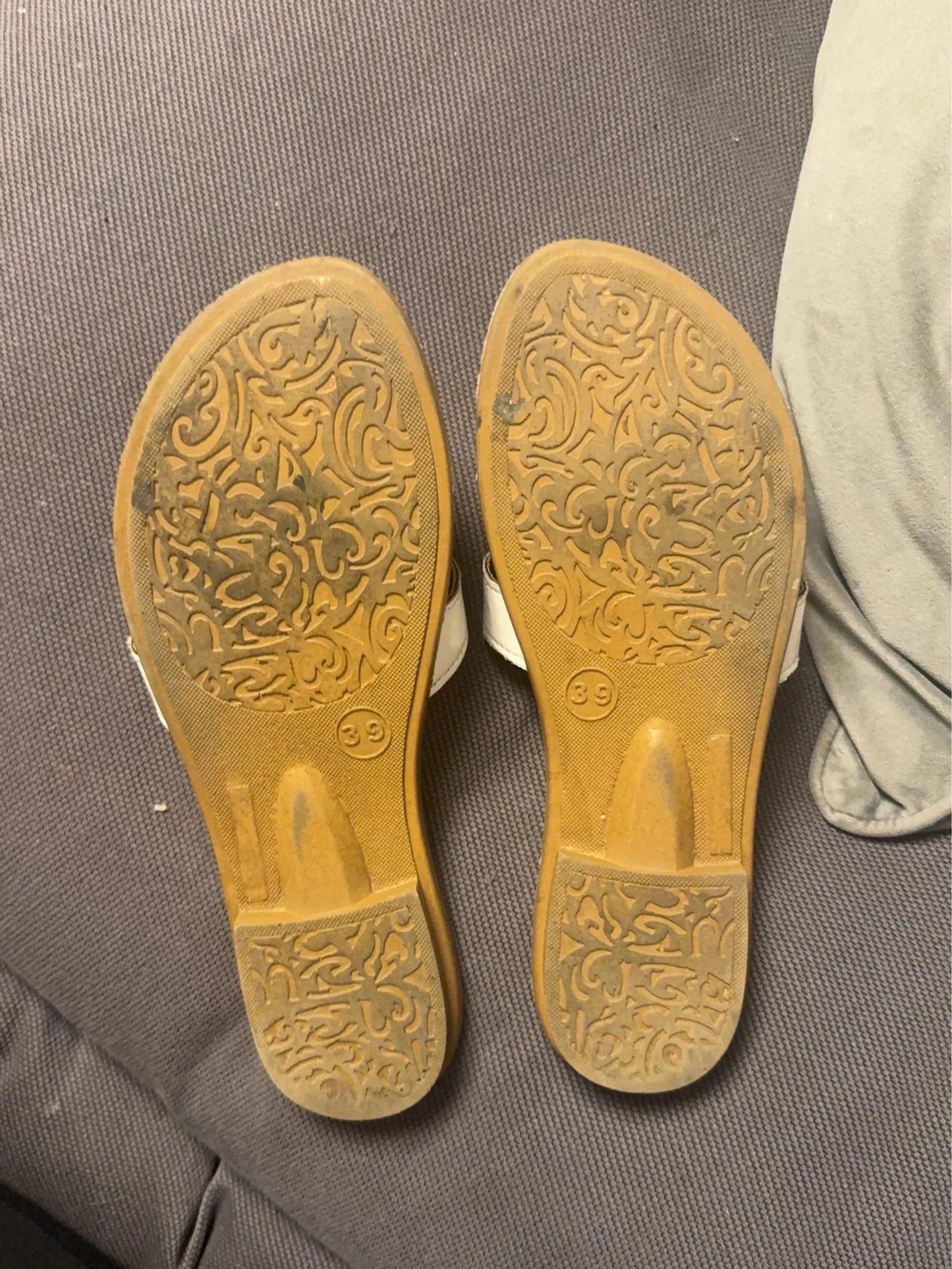 Gestuz Sandals