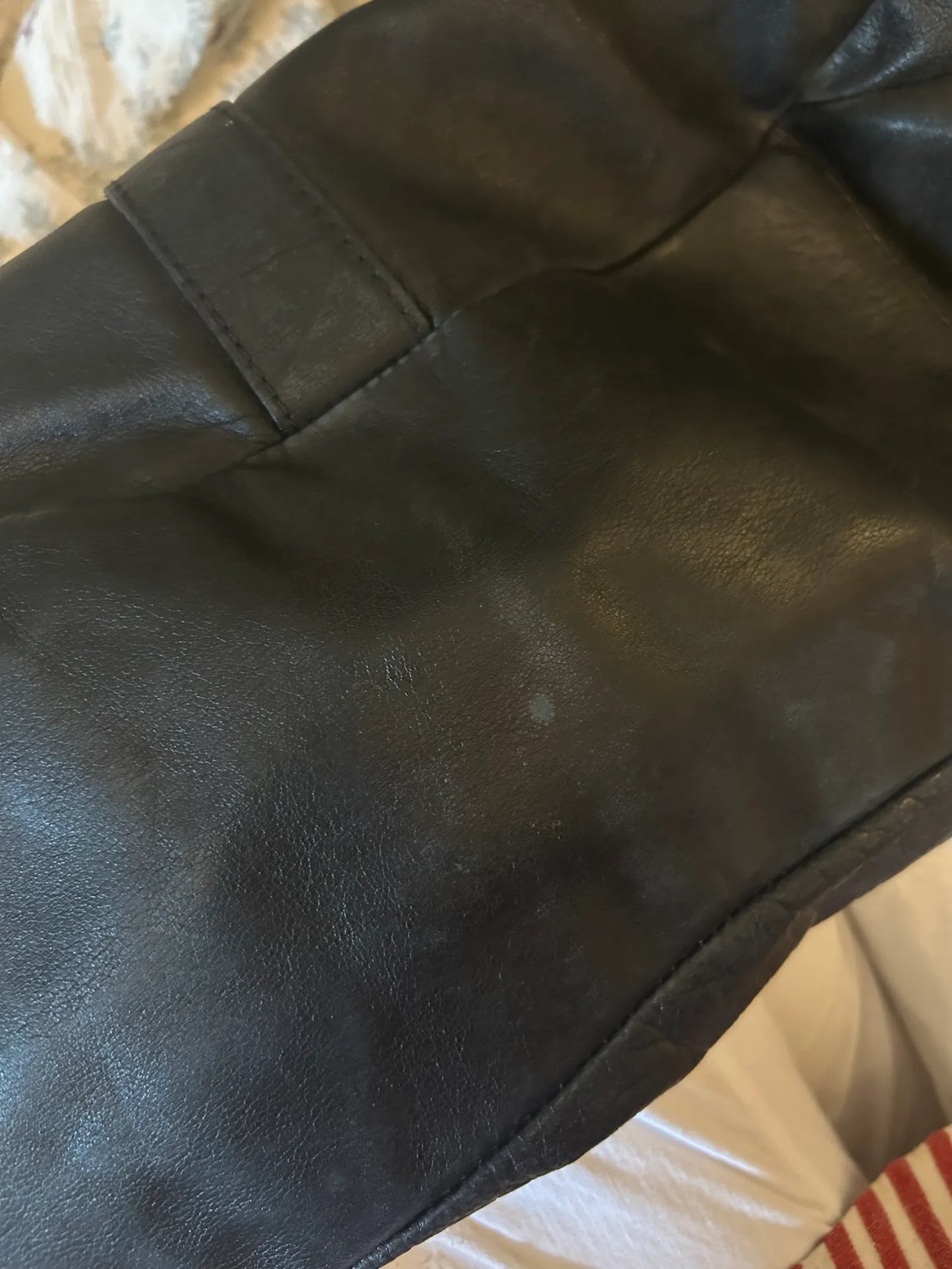 Max Mara-skinnhandväska