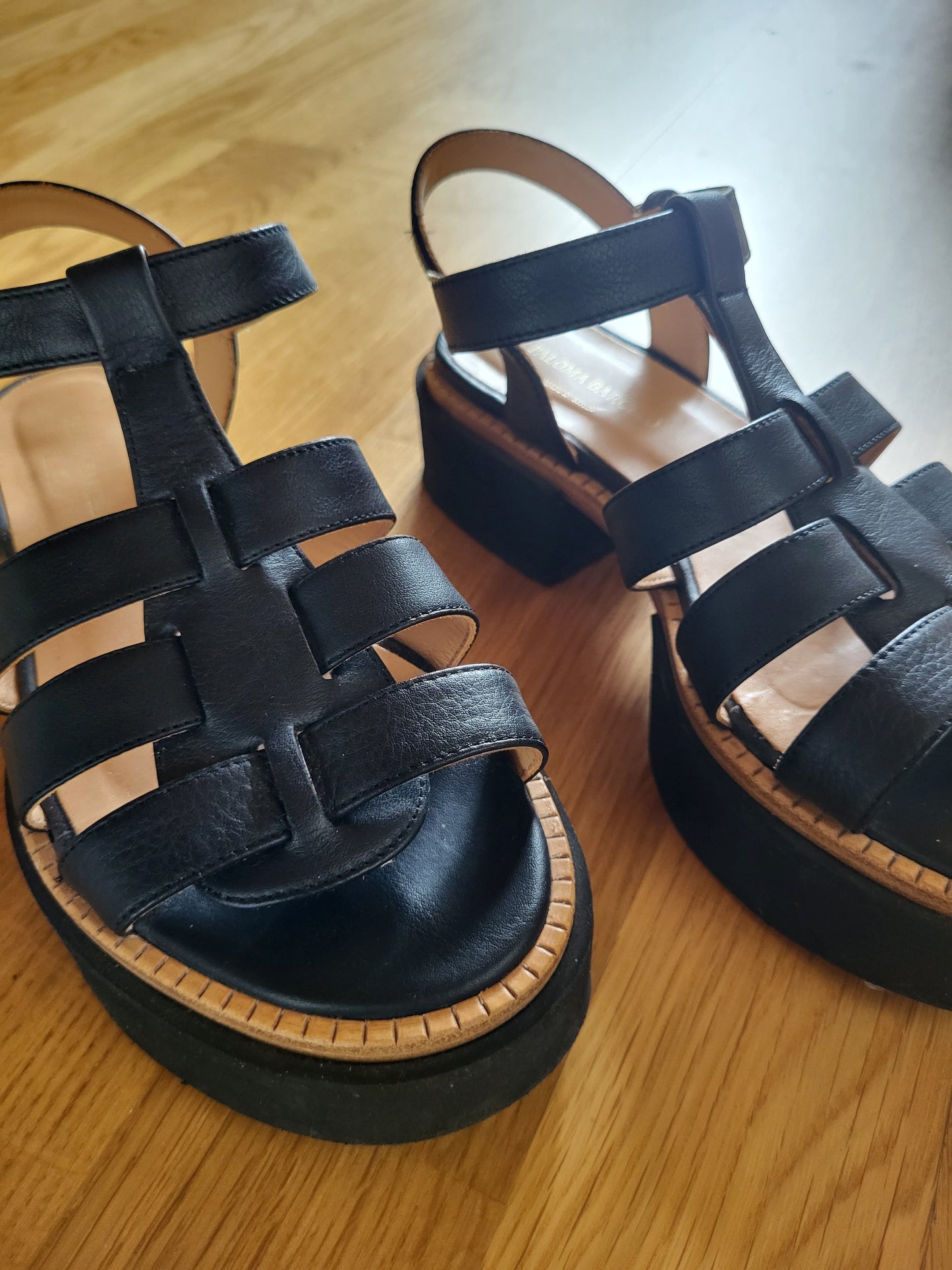 Paloma Barcelo Sandals