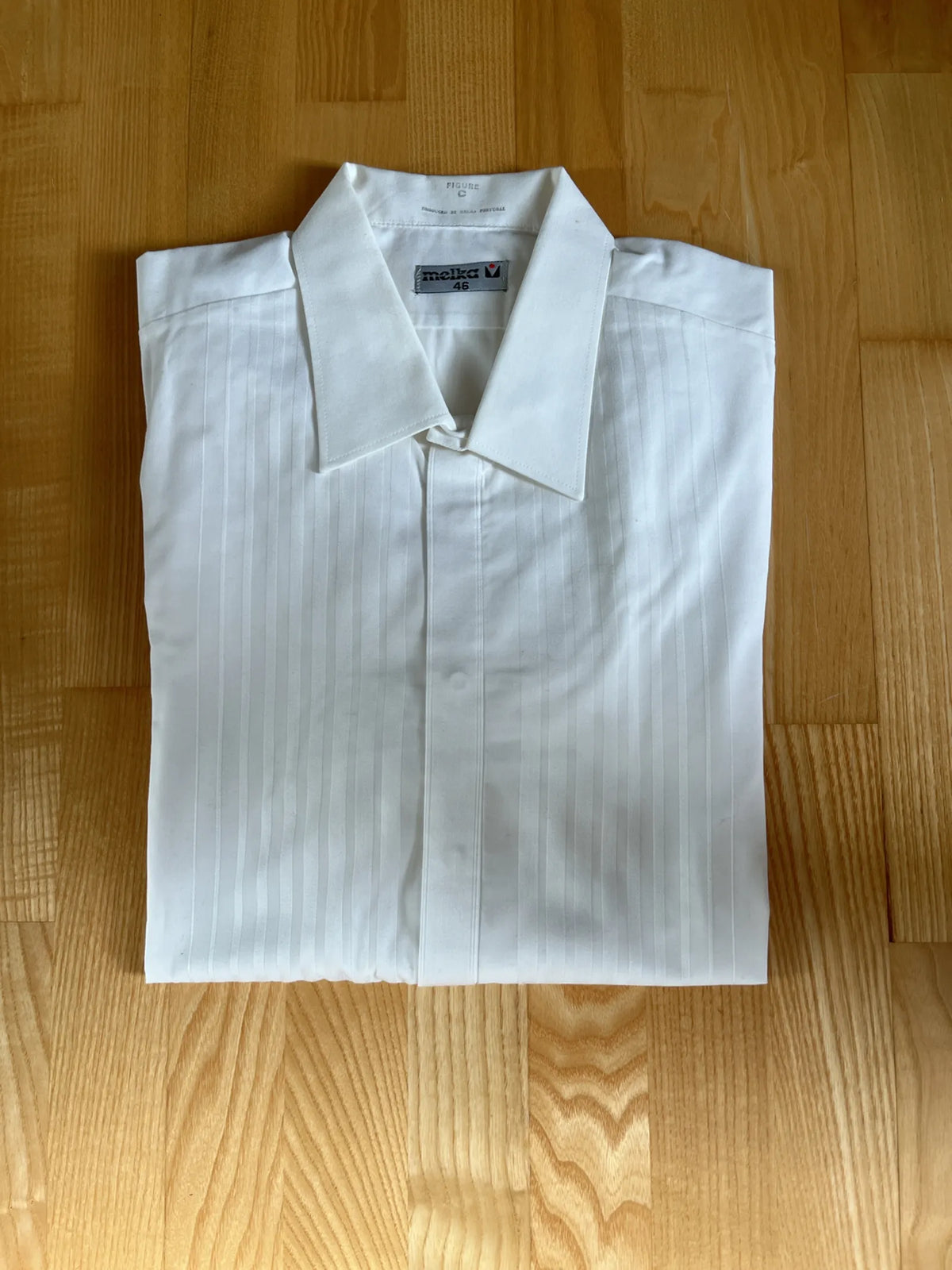 Melka-skjorta NWOT