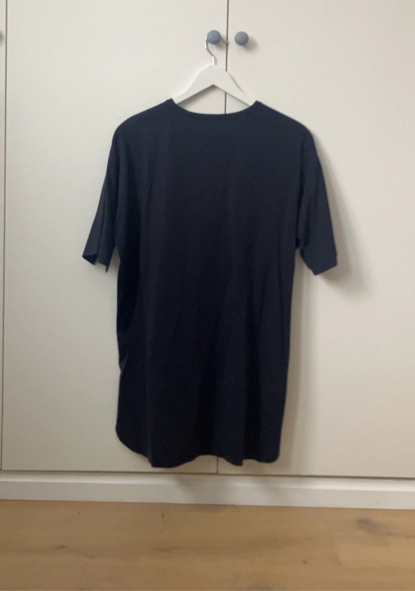 Cos-t-shirt NWOT