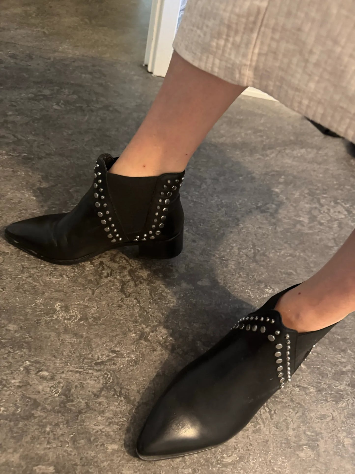 K.Cobler-skinnboots