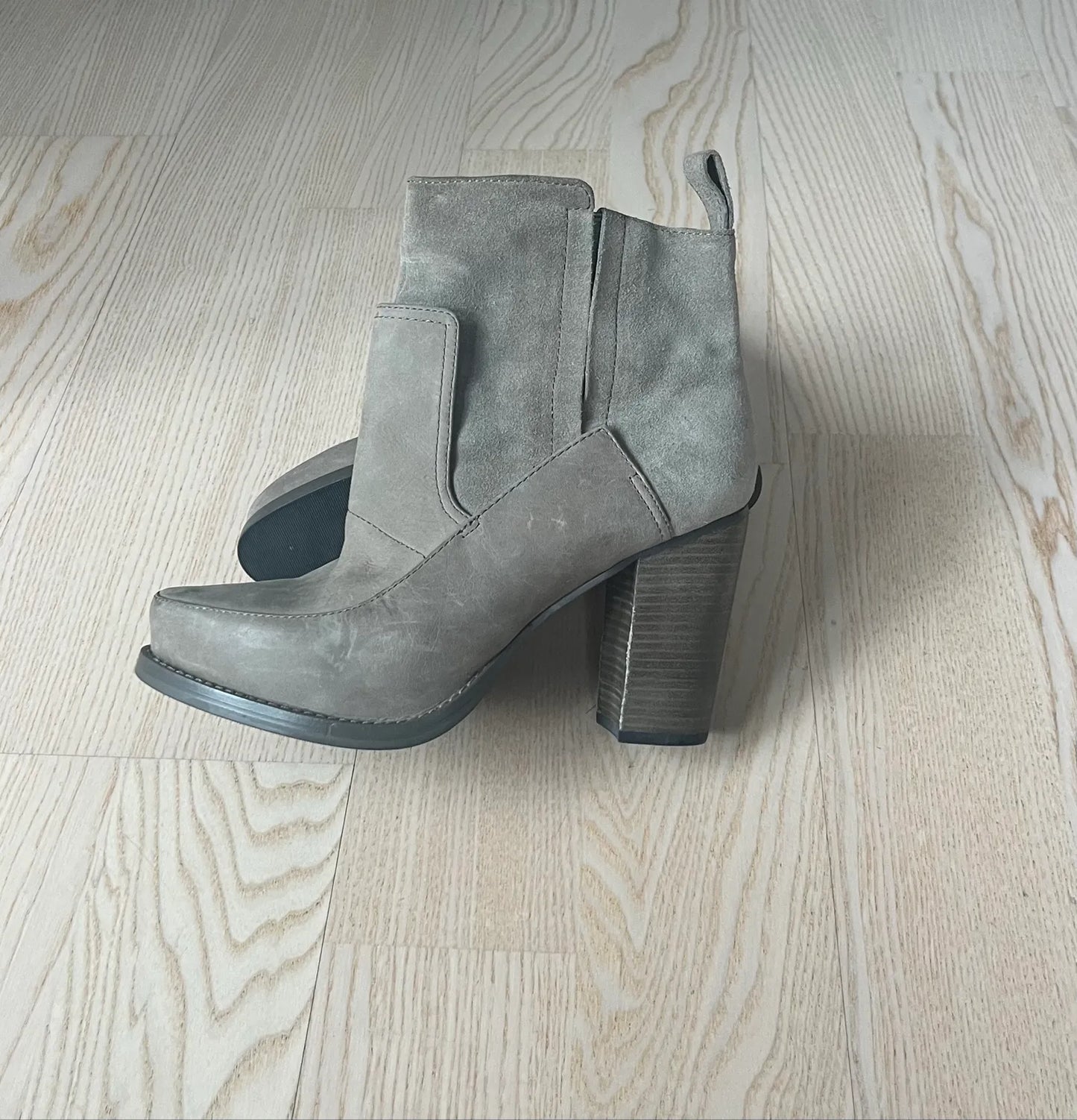 & Other Stories Boots