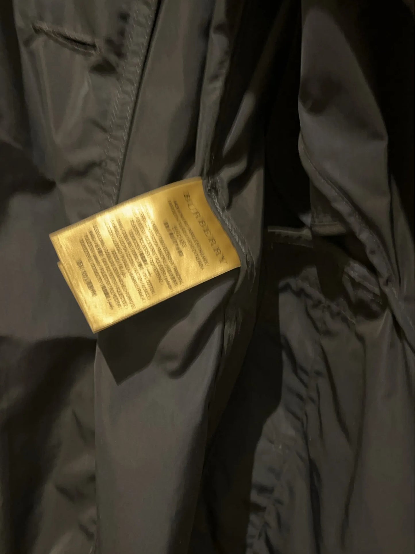Burberry-trenchcoat