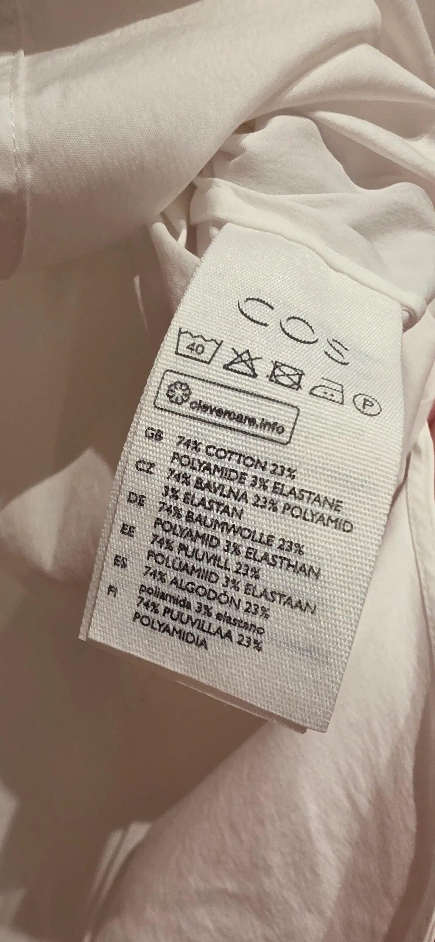 Cos-skjorta