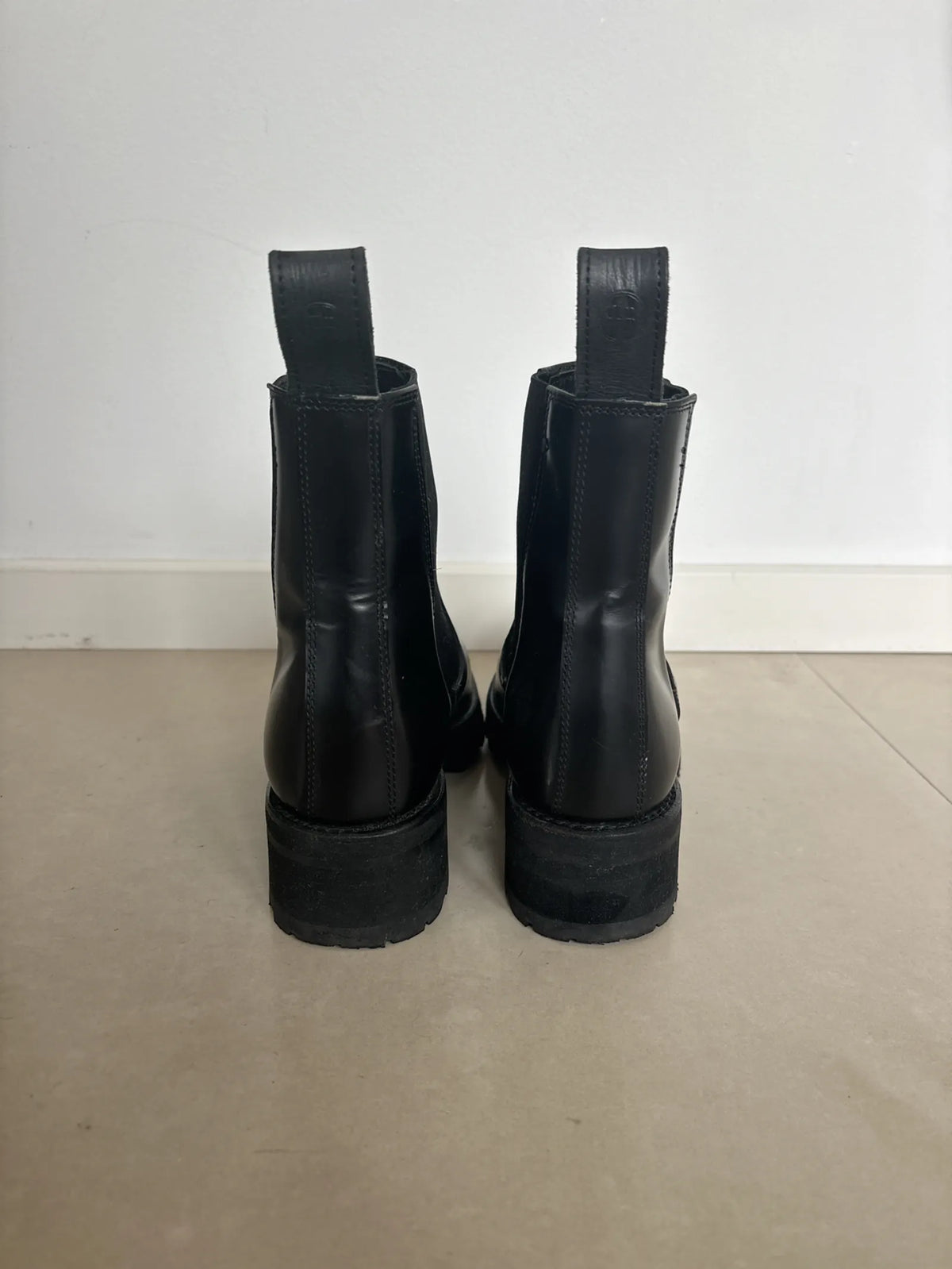 Primeskinnboots Bo Antique Black-boots