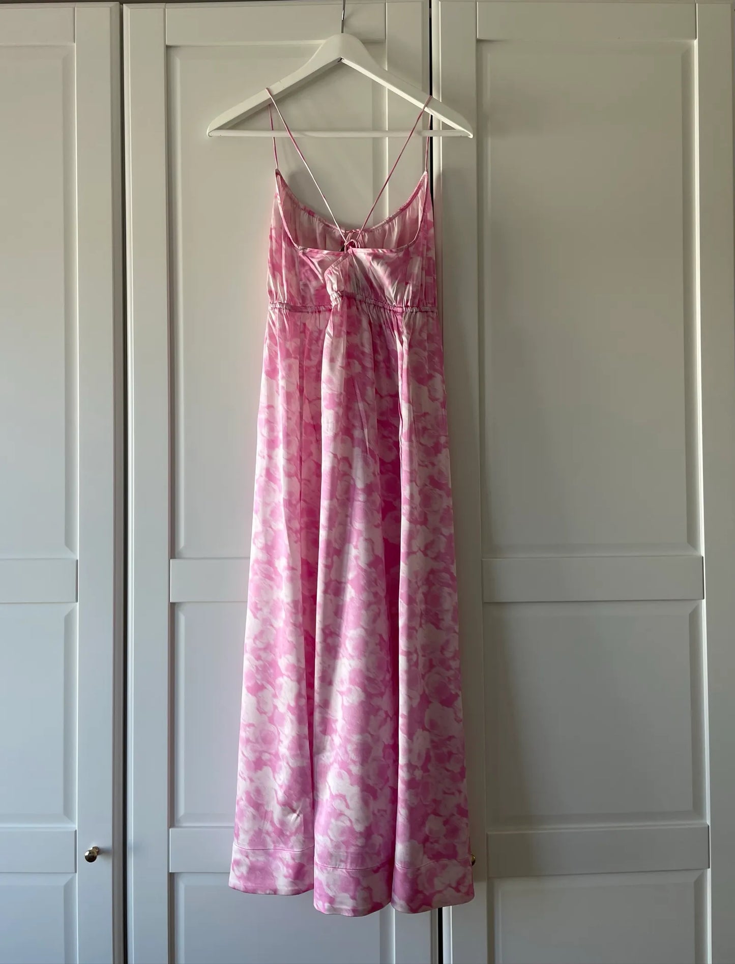 Ganni Tie-detailed Printed Silk-blend Satin Midi-sidenklänning NWT